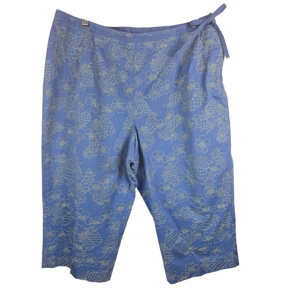 Talbots Women Petites Blue Pinapple Novelty Print Capri Women's Pants 16W